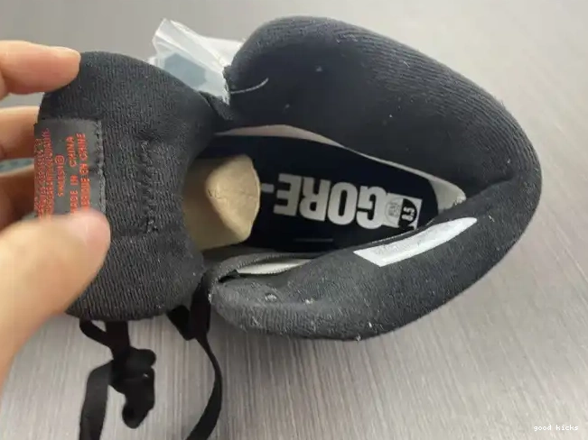 Rep Retro Particle Black 1 DB2889-001 High Element Gore-Tex Grey Jordan 0408
